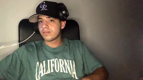Snapshot of juannvalencia11 chatting on 05/23/26, 03:23 juannvalencia11 online show from 05/23/26, 03:23