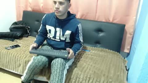 juanperez1999777 online show from 09/14/25, 10:42