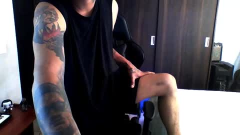 juanpt69 online show from 01/04/25, 06:40