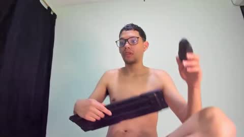 juansuarez204 online show from 02/15/25, 11:03