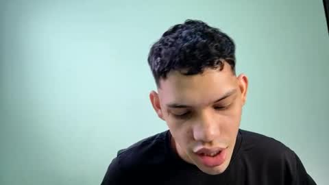 juansuarez204 online show from 03/07/25, 10:32