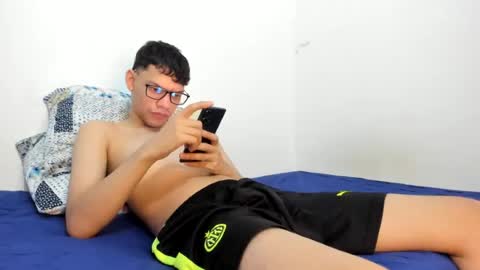 Snapshot of juansuarez204 chatting on 08/09/26, 10:04 juansuarez204 online show from 08/09/26, 10:04