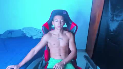 juansw66 online show from 04/18/26, 12:42