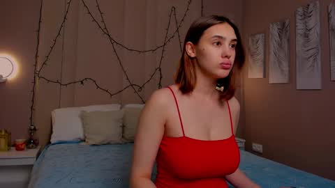 Angelica online show from 09/19/25, 01:40