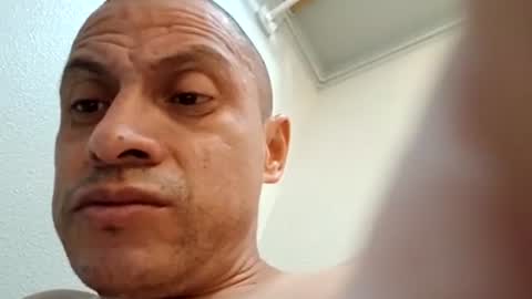 Snapshot of jugg2 chatting on 09/21/25, 09:44 Jugg online show from 09/21/25, 09:44