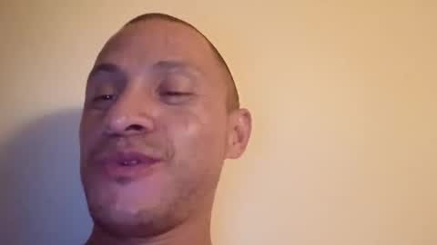 Snapshot of jugg2 chatting on 09/24/25, 07:23 Jugg online show from 09/24/25, 07:23