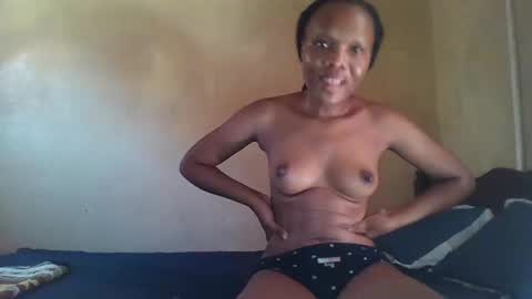 juice_petite3 online show from 12/29/24, 12:23