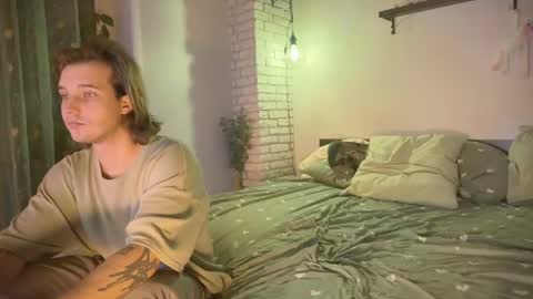 Snapshot of juiceboyyy chatting on 12/17/24, 03:49 juiceboyyy online show from 12/17/24, 03:49