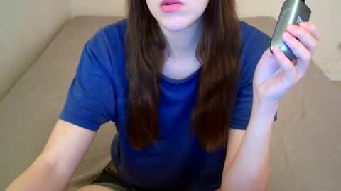 JuiceTalia online show from 11/06/25, 07:42