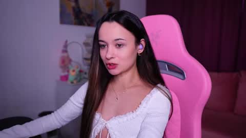 Snapshot of juicy___angel chatting on 05/13/26, 02:58 Angelina online show from 05/13/26, 02:58