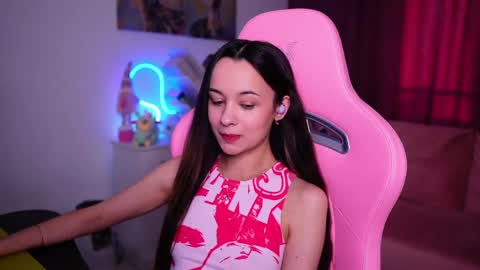 Snapshot of juicy___angel chatting on 05/24/26, 03:17 Angelina online show from 05/24/26, 03:17