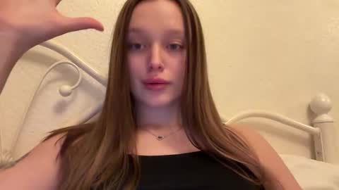 Snapshot of juicy_angels chatting on 12/05/25, 07:32 alexa online show from 12/05/25, 07:32