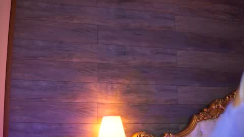 Jessye online show from 09/30/25, 07:52