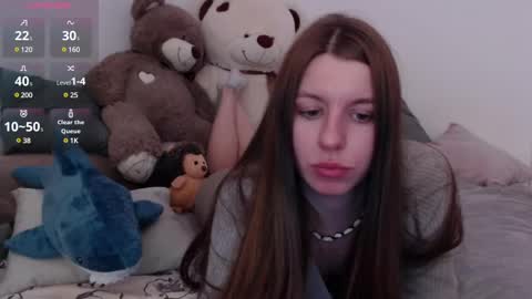 laura online show from 02/12/25, 04:55