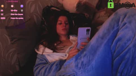 laura online show from 09/29/25, 05:51