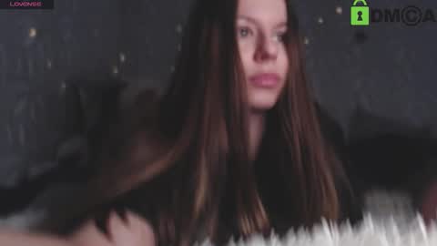 laura online show from 10/23/25, 10:36