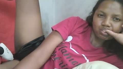 Snapshot of juicy_pretty chatting on 12/02/24, 11:45 stellah online show from 12/02/24, 11:45