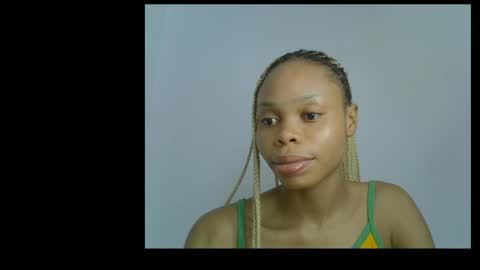 Snapshot of juicy_slut0 chatting on 06/07/26, 04:22 Champaign online show from 06/07/26, 04:22