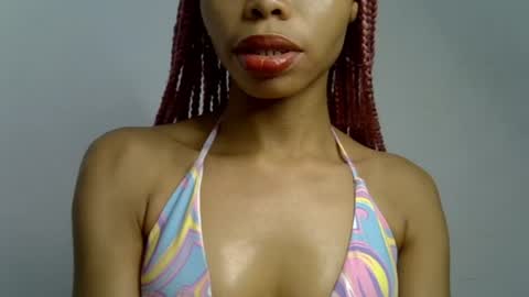 Snapshot of juicy_slut0 chatting on 06/27/26, 10:59 Champaign online show from 06/27/26, 10:59
