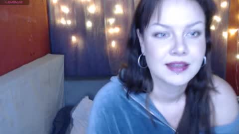 juicycandycam online show from 12/16/25, 06:24