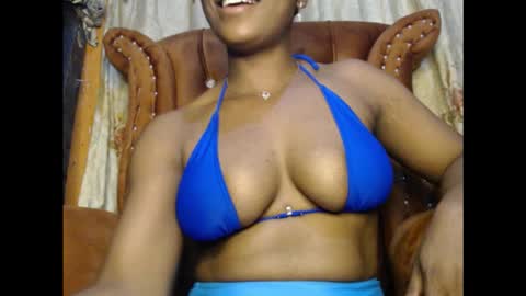 juicycuntx online show from 11/10/25, 08:52