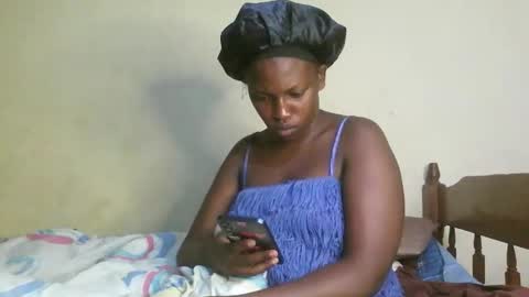 Snapshot of juicyicequeen chatting on 10/08/25, 02:42 juicyicequeen online show from 10/08/25, 02:42