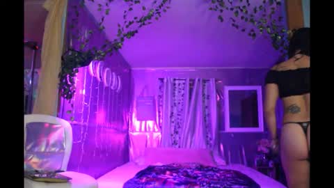 juicyjayxxx69 online show from 11/22/25, 03:27