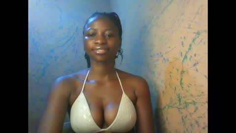 juicypiexx online show from 09/18/25, 01:18