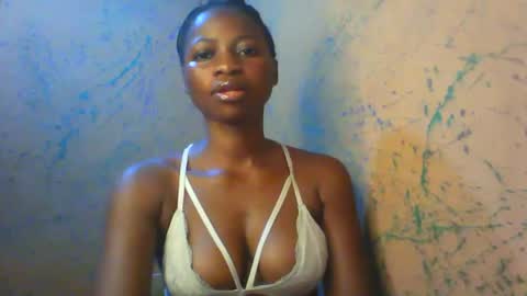 juicypiexx online show from 09/28/25, 03:28