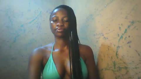 juicypiexx online show from 10/10/25, 03:22