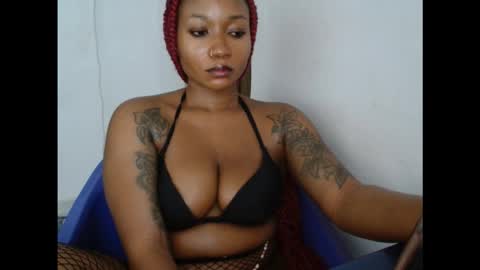 juicyxpink online show from 10/04/25, 11:58