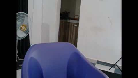 juicyxpink online show from 10/25/25, 01:02