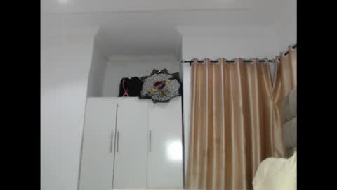 juicyxxxboobs online show from 09/10/25, 11:05