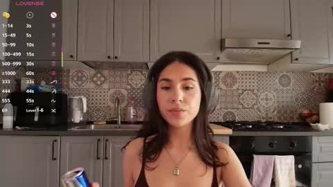 Juicy online show from 10/25/25, 11:29