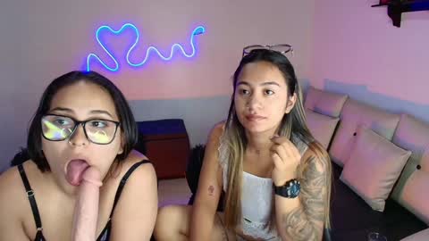 Jules and Gia online show from 02/03/25, 09:18