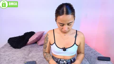 Jules and Gia online show from 04/24/26, 03:58