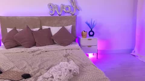 Jules Nightt online show from 03/20/26, 09:52