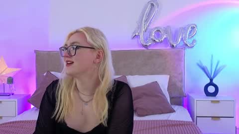 Jules Nightt online show from 04/10/26, 09:52