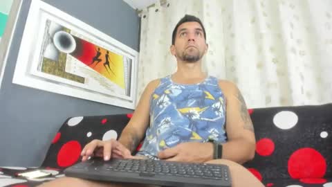 juleslake2 online show from 04/01/26, 01:01