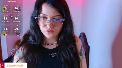 Juliana online show from 11/08/25, 09:02