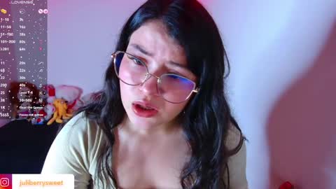 Juliana online show from 04/09/26, 02:22