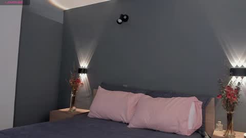 Snapshot of juli_hairy chatting on 12/06/24, 05:55 Juli Modelo Independiente online show from 12/06/24, 05:55