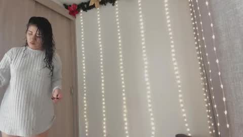 Juli Modelo Independiente online show from 03/06/26, 06:15