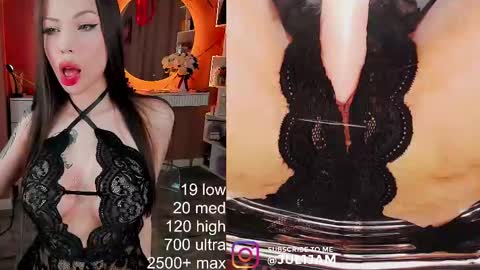 Snapshot of juli_jam chatting on 02/16/25, 03:38 Hi call me July My fav speed 111222333666 PVT open online show from 02/16/25, 03:38