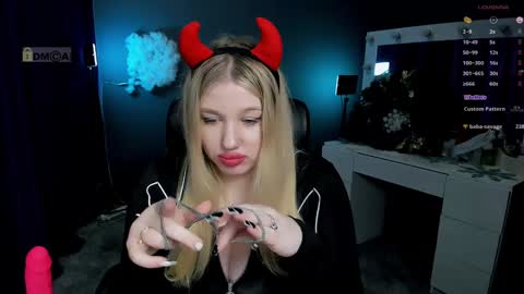 juli kisss online show from 01/15/25, 04:36