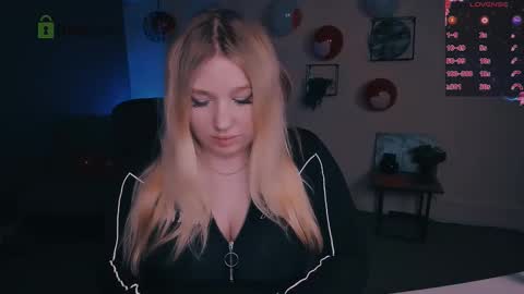 juli kisss online show from 02/24/25, 09:32