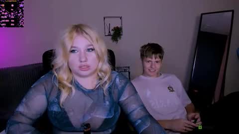 juli kisss online show from 09/11/25, 07:25