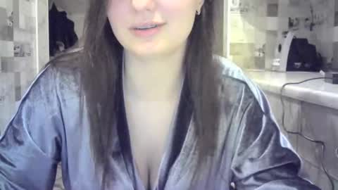 julia69009 online show from 12/19/24, 10:53