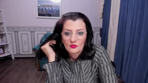 Julia Andersone online show from 01/27/25, 08:18