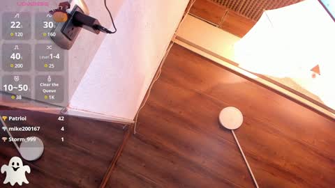 Snapshot of julia_dawson chatting on 01/20/25, 12:36 Julia online show from 01/20/25, 12:36